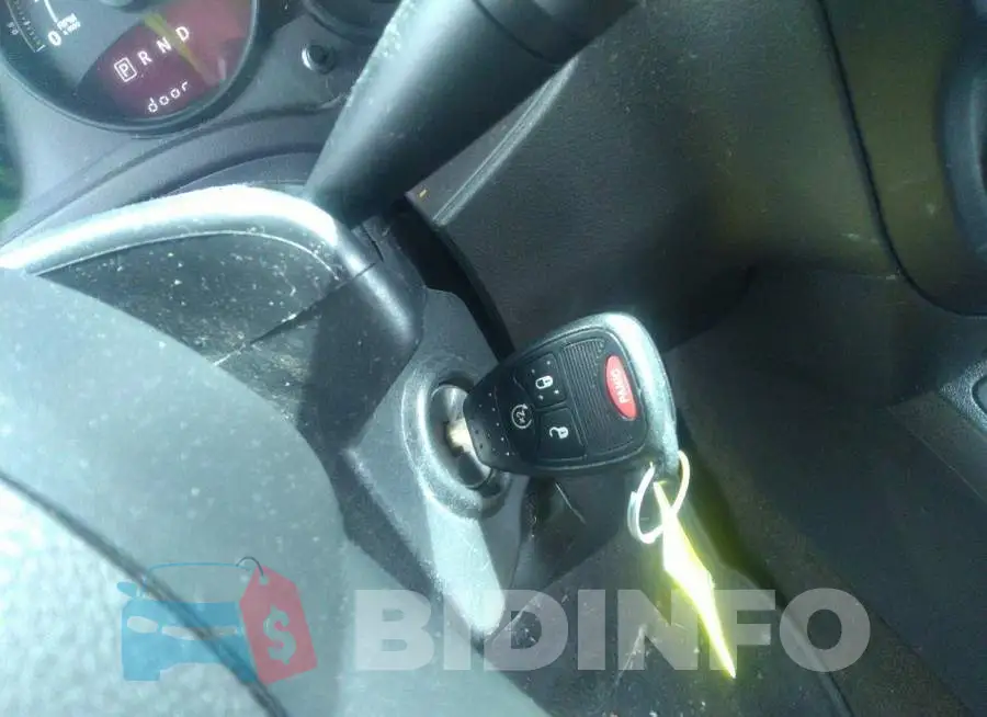 1C4NJRFBXGD598715 Photo# 11