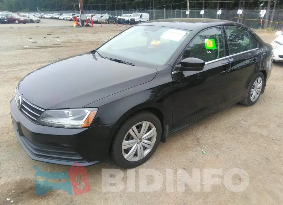 3VW167AJ1HM368258 Photo# 2