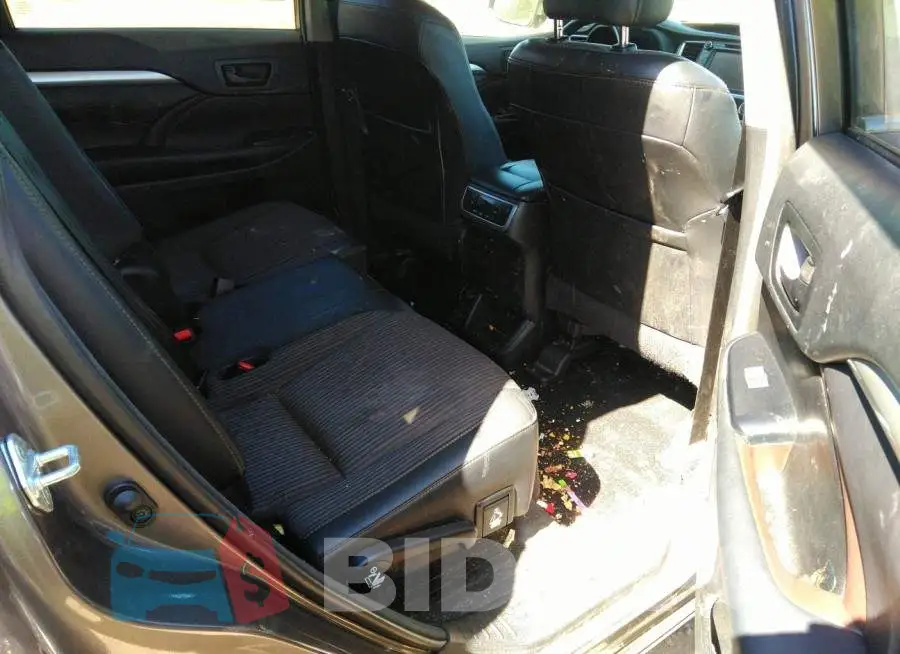 5TDBZRFH2JS804783 Photo# 8