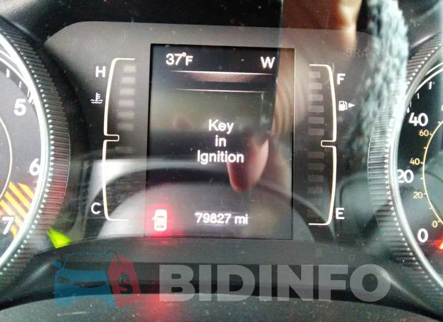 1C4PJLCB8FW616688 Photo# 7