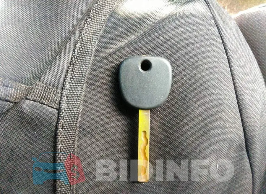 1GTV2LEC4HZ130956 Photo# 11