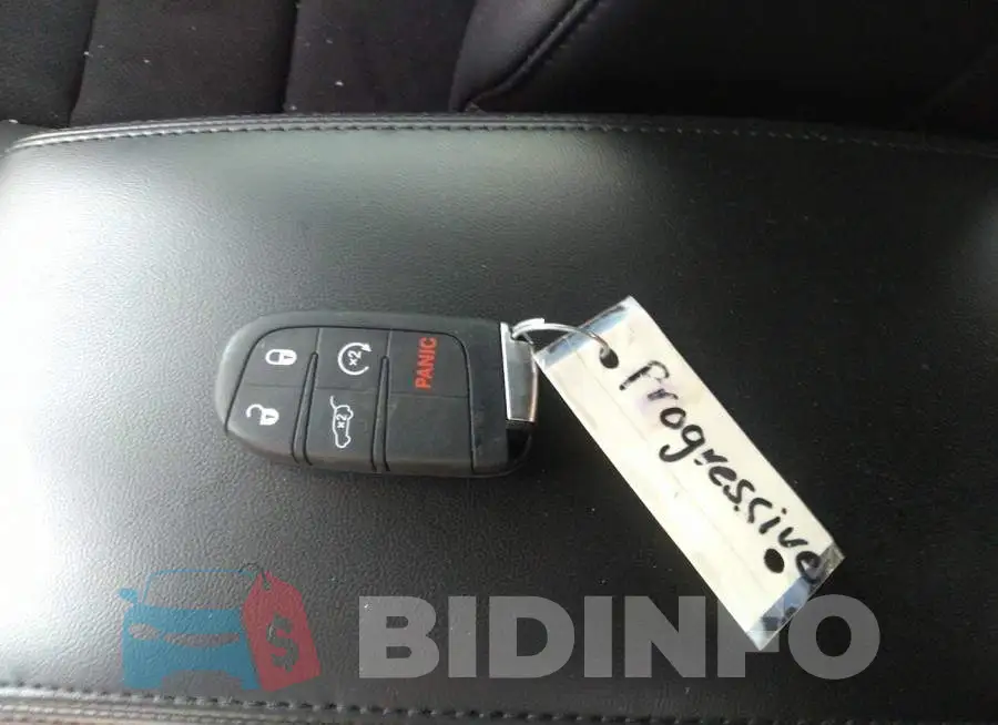 1C4RJEAG9KC705006 Photo# 11