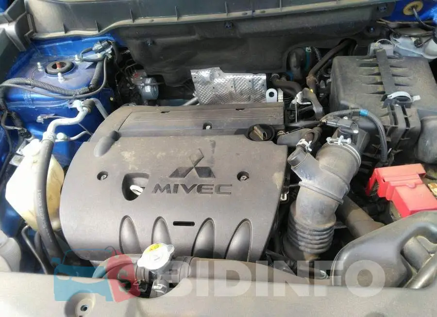 4A4AP3AU8FE051995 Photo# 10