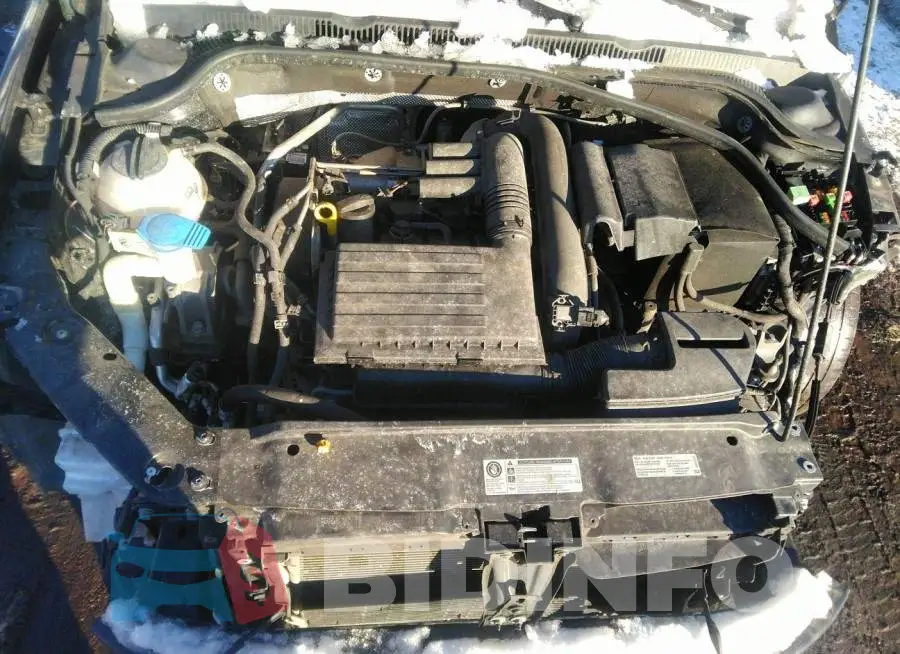 3VW167AJ2HM336466 Photo# 10