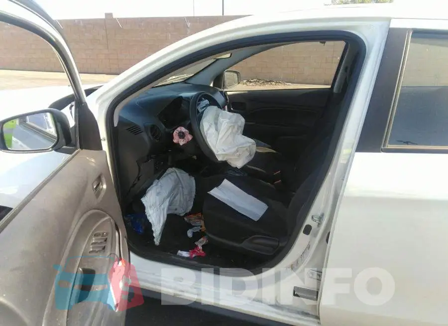 ML32A3HJ7FH032428 Photo# 5
