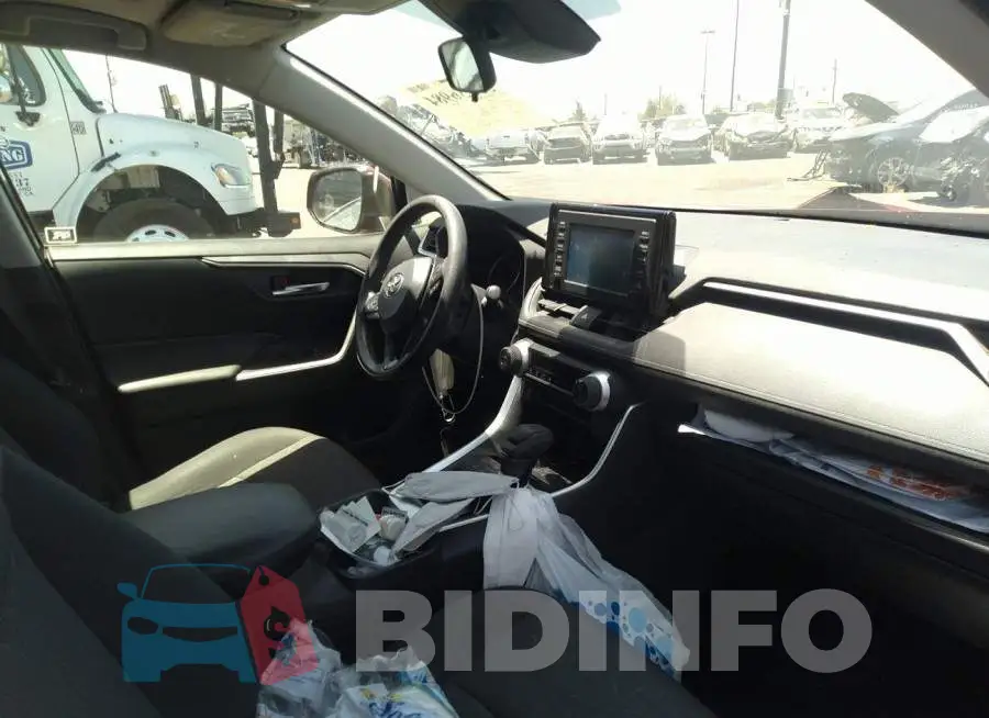 JTMW1RFV6KD025933 Photo# 5