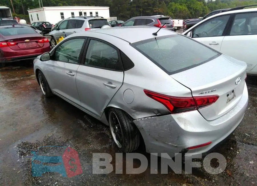 3KPC24A38KE062943 Photo# 3