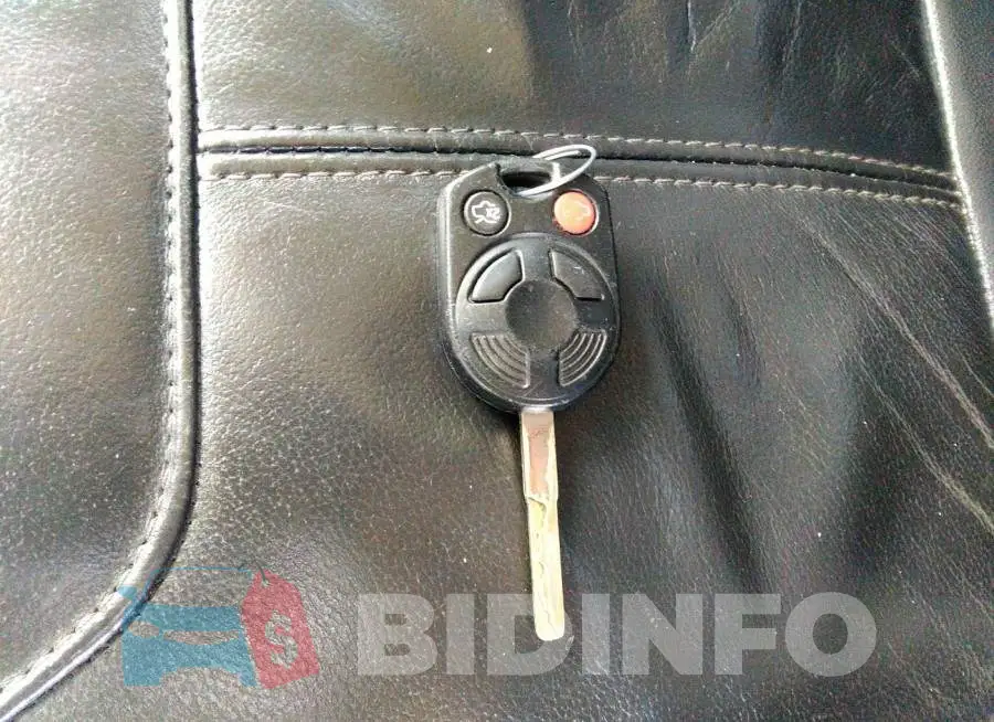 1FADP3F2XFL283589 Photo# 11