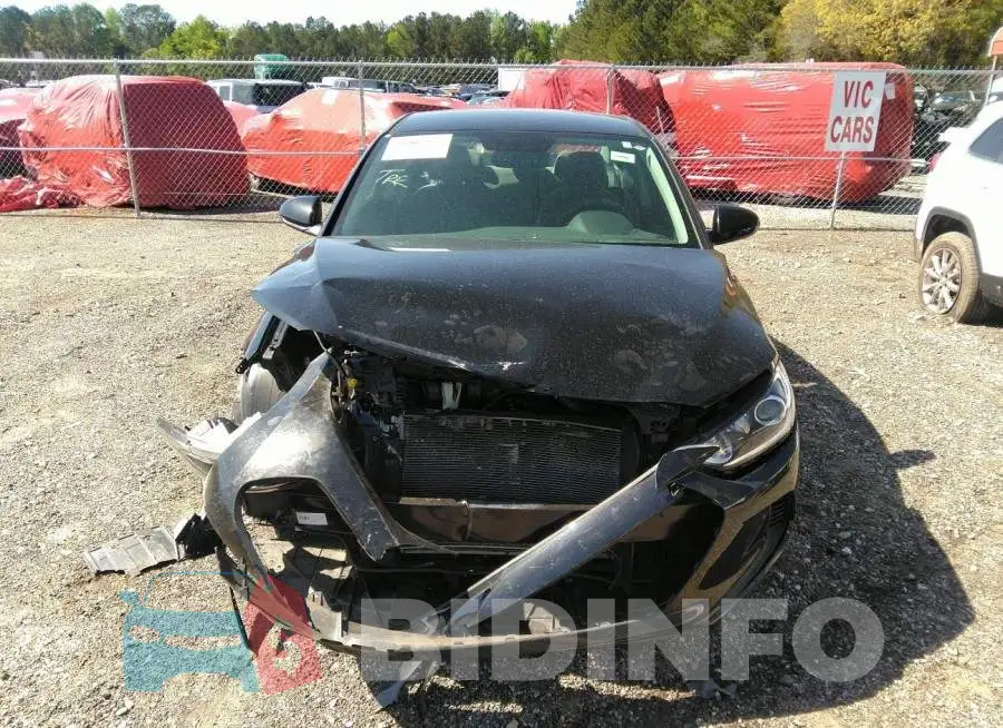 5NPD84LFXJH322828 Photo# 6