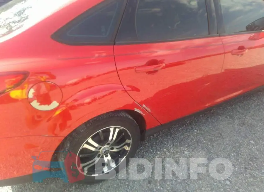 1FADP3F2XGL241084 Photo# 6