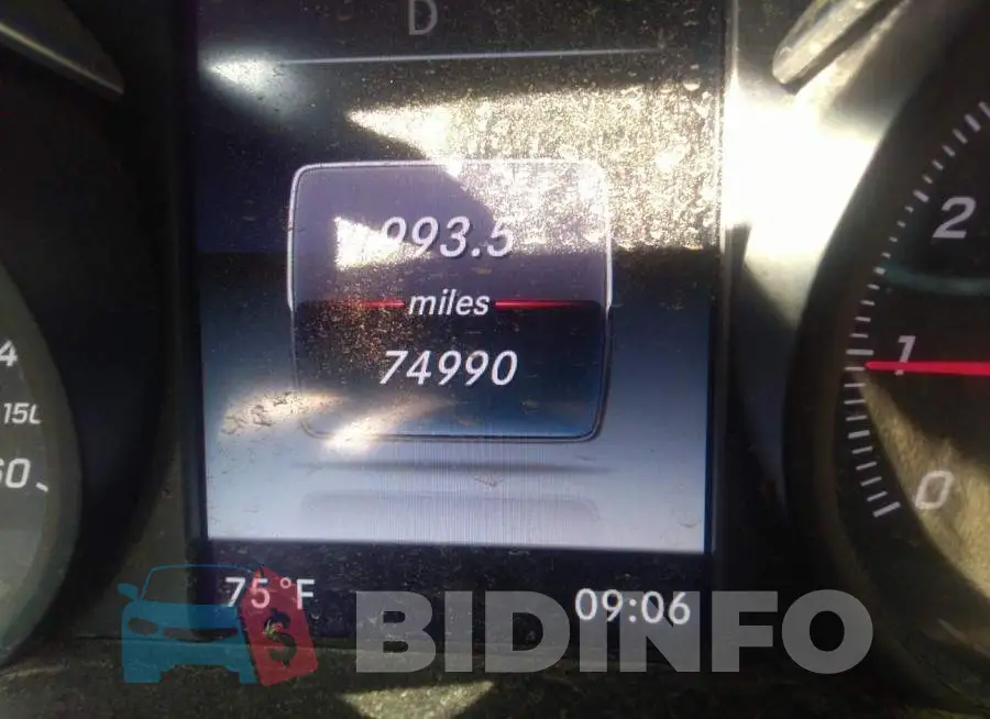 55SWF4JBXGU171266 Photo# 7