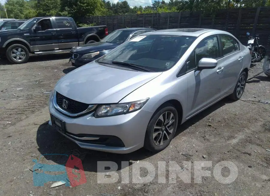 2HGFB2F81FH506522 Photo# 2