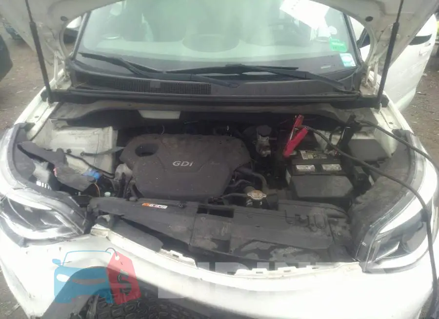 KNDJN2A23F7152632 Photo# 10