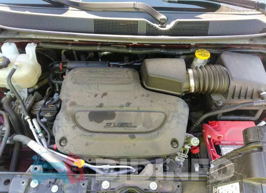 2C4RC1EG8KR569763 Photo# 10
