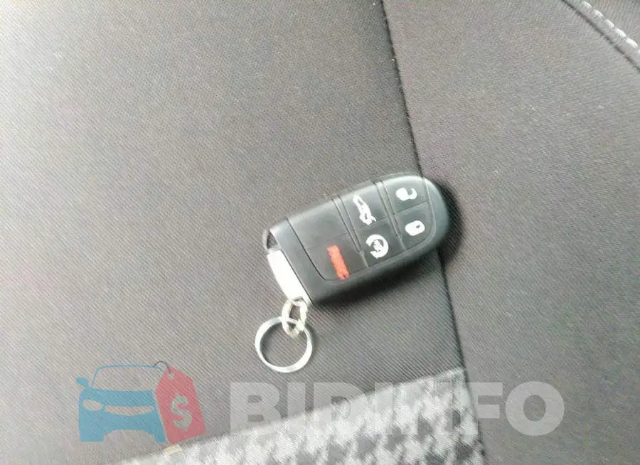 2C3CDZJG5MH670540 Photo# 11
