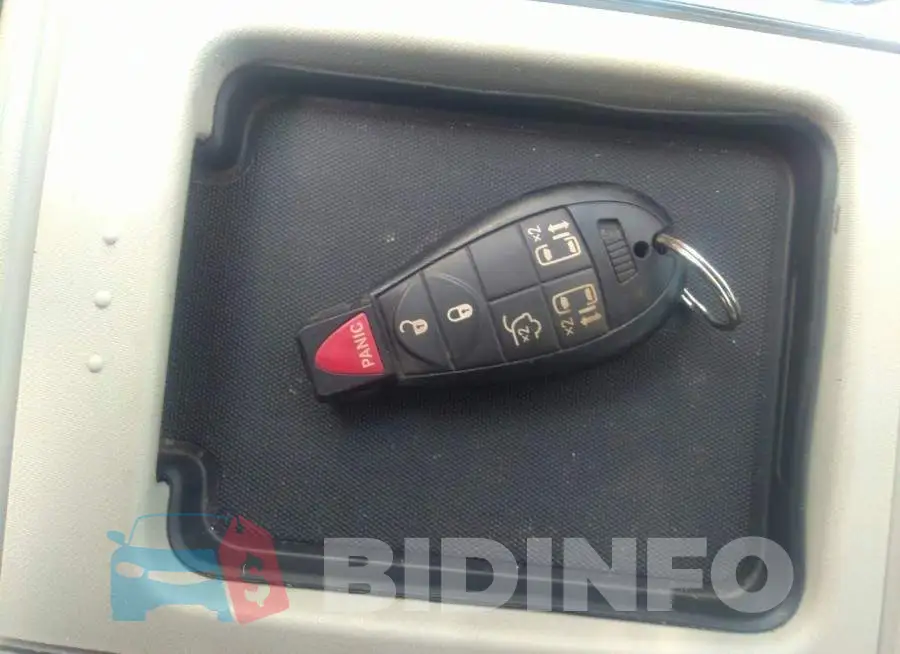 2C4RC1BGXGR187732 Photo# 11