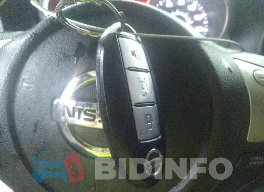 JN8AF5MRXFT500185 Photo# 11