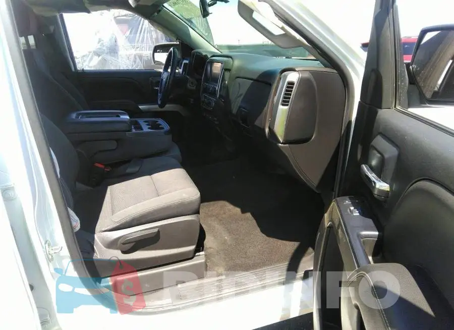 3GCPCREC9JG245938 Photo# 5