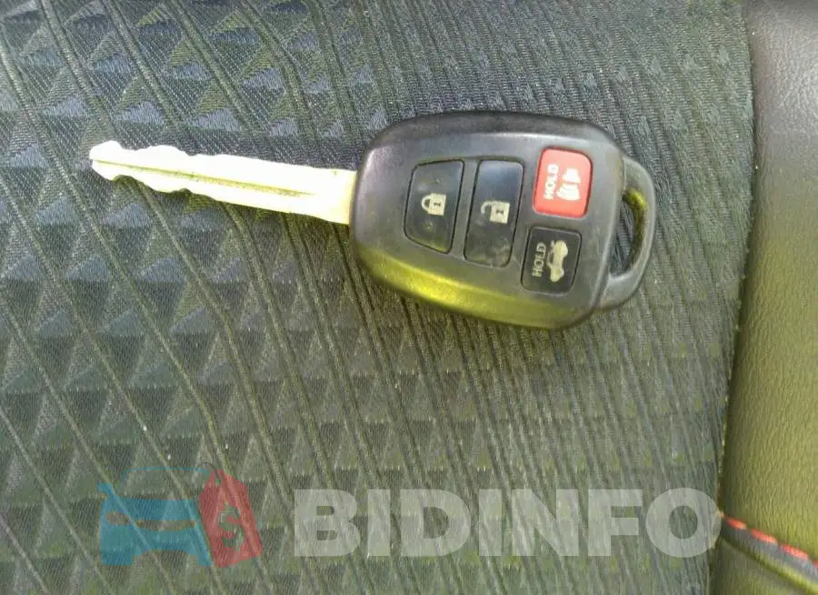 4T1BF1FK6FU037718 Photo# 11