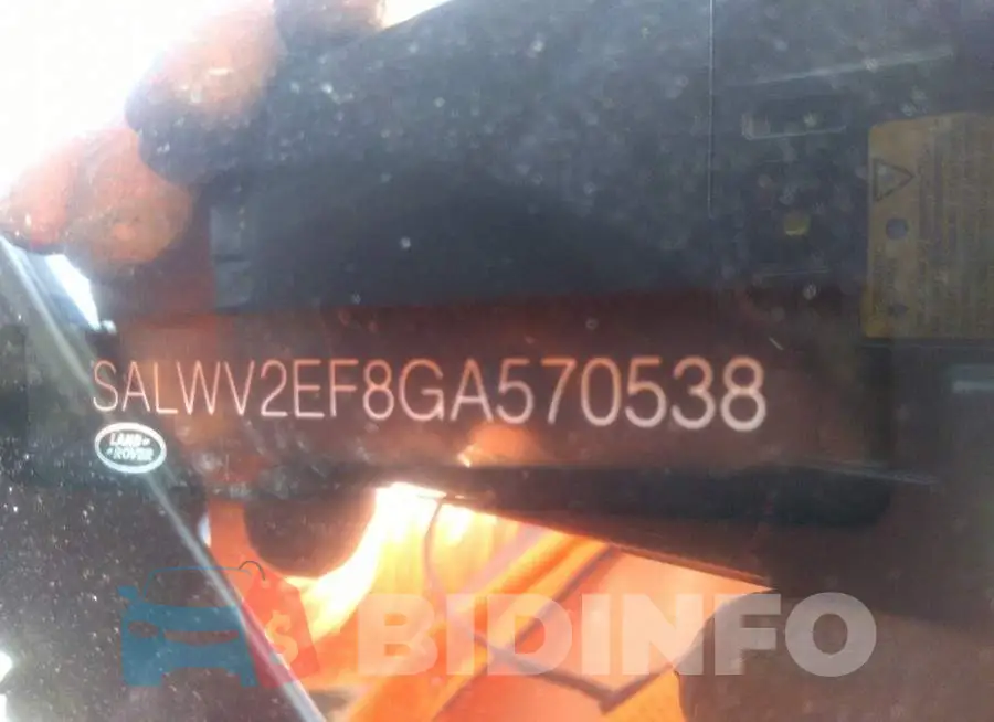 SALWV2EF8GA570538 Photo# 9