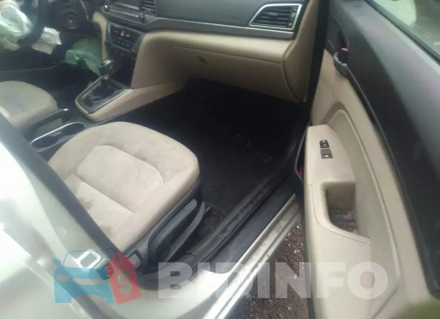 KMHD84LF2HU246159 Photo# 5