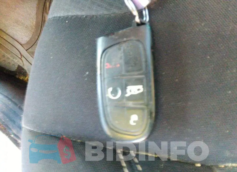 1C4PJMCS8HW624962 Photo# 11