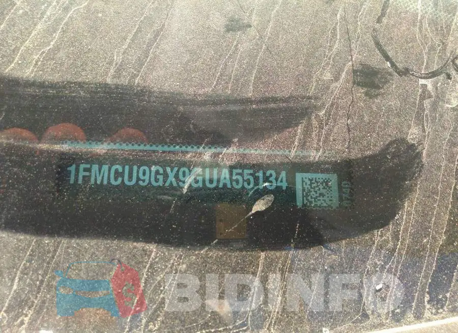 1FMCU9GX9GUA55134 Photo# 9