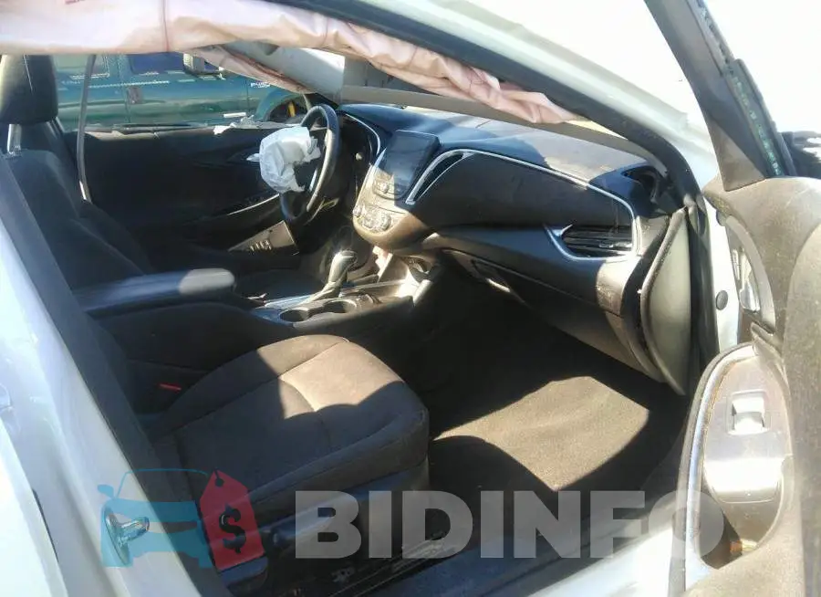 1G1ZD5ST4JF144822 Photo# 5