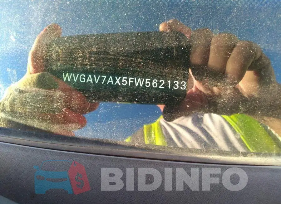 WVGAV7AX5FW562133 Photo# 9