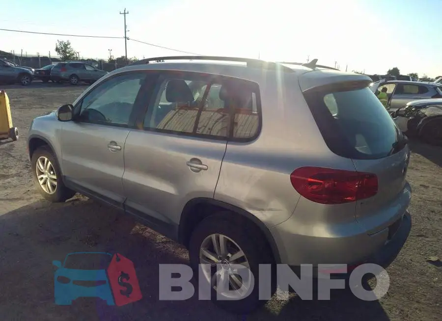 WVGAV7AX5FW562133 Photo# 3