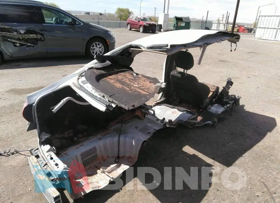 1G1ZD5ST7LF103877 Photo# 4
