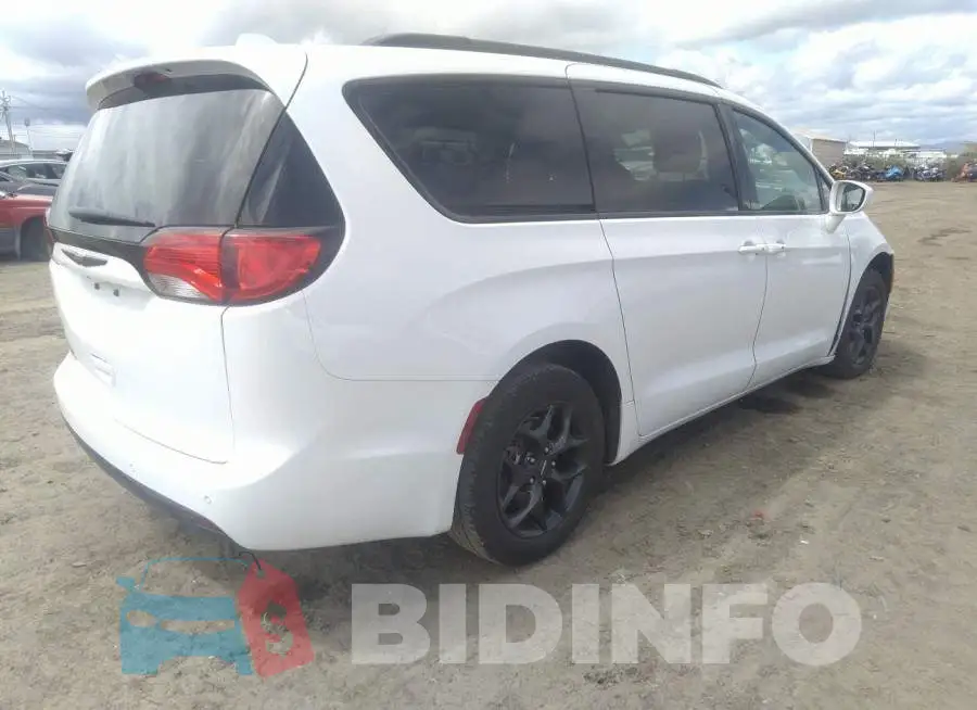 2C4RC1EG6LR121393 Photo# 4