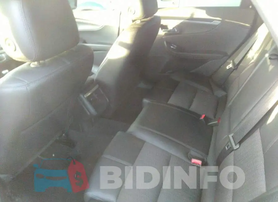 2G1105S38H9146732 Photo# 8
