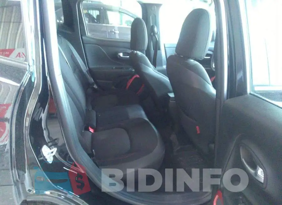 ZACCJBCB2HPG68116 Photo# 8