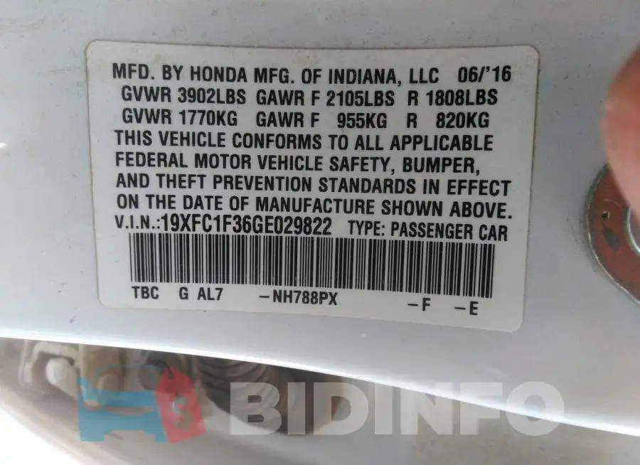 19XFC1F36GE029822 Photo# 9