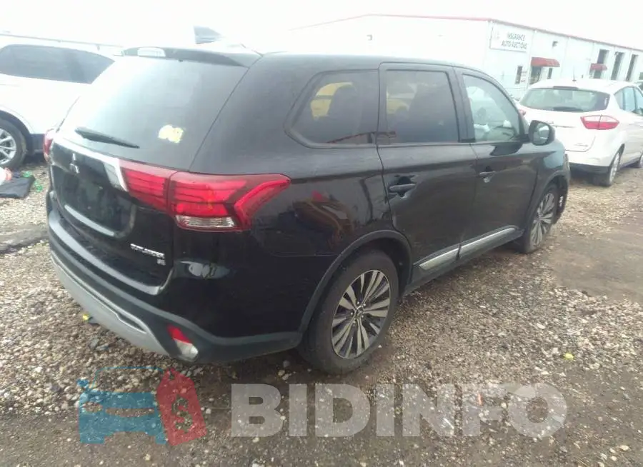 JA4AD3A38KZ045697 Photo# 4