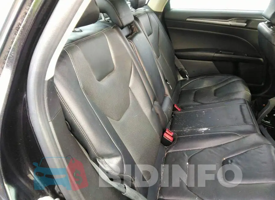 3FA6P0D93KR180615 Photo# 8