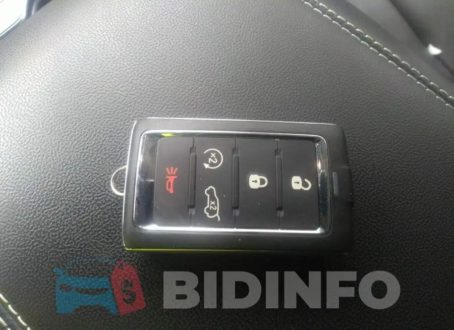 1C4RJKBG8N8535435 Photo# 11
