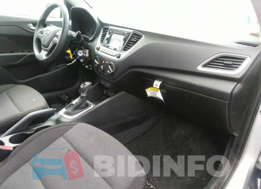 3KPC24A63ME131857 Photo# 5