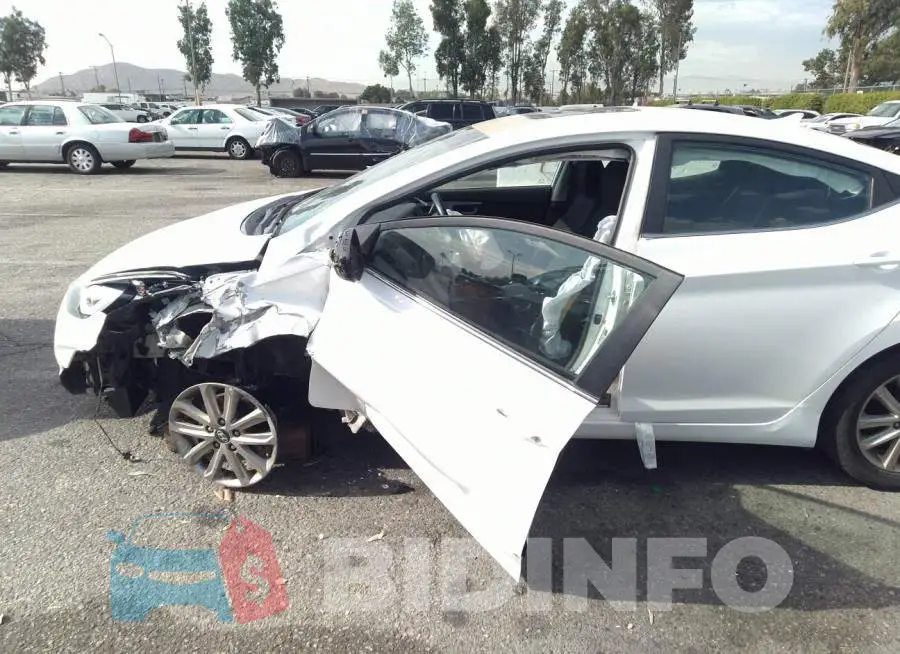 5NPDH4AE9FH551163 Photo# 6