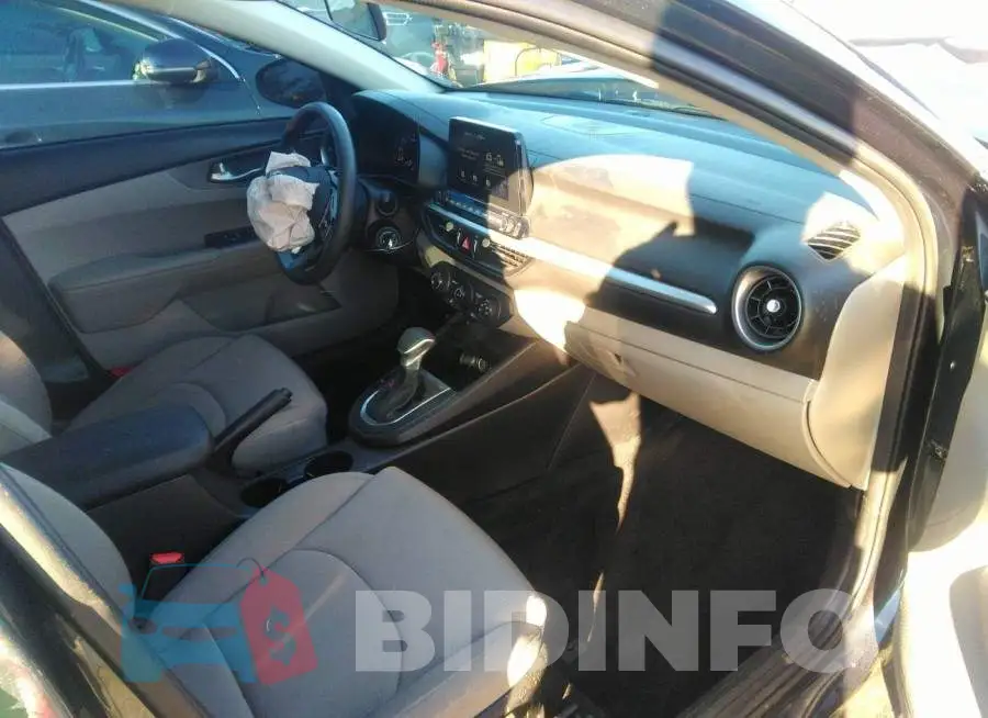 3KPF24AD0LE201549 Photo# 5