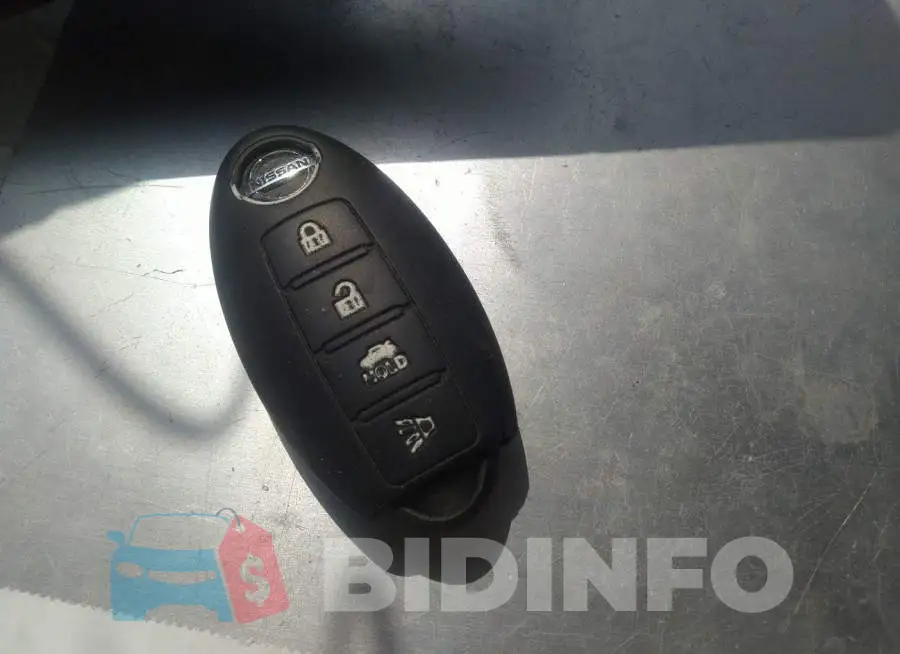 3N1CB7AP3JY257773 Photo# 11