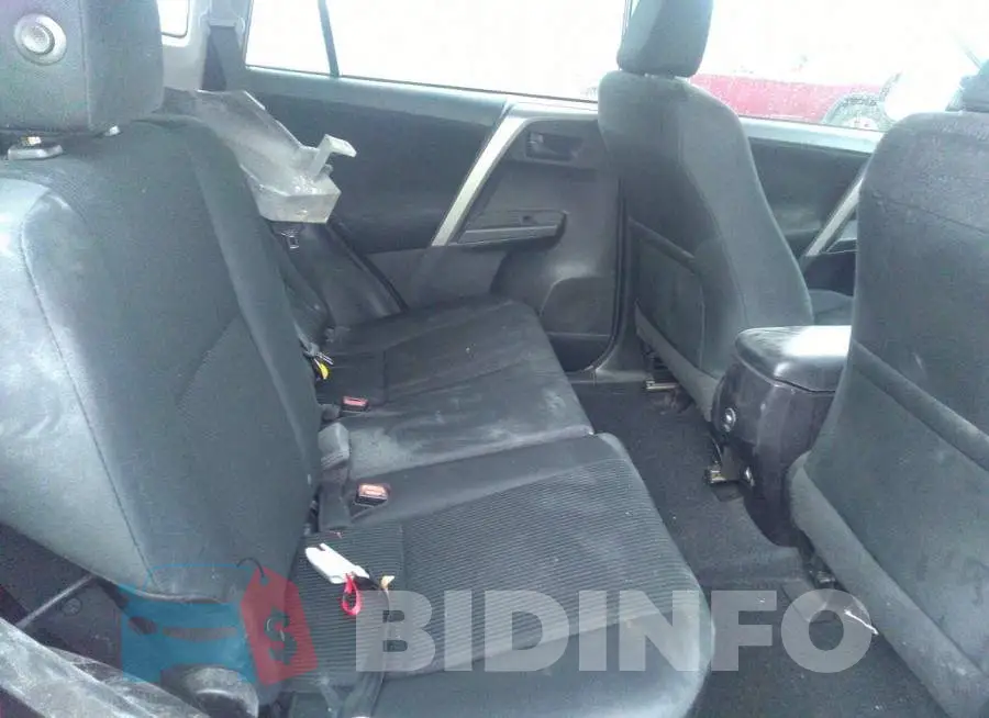 2T3ZFREV6JW460114 Photo# 8