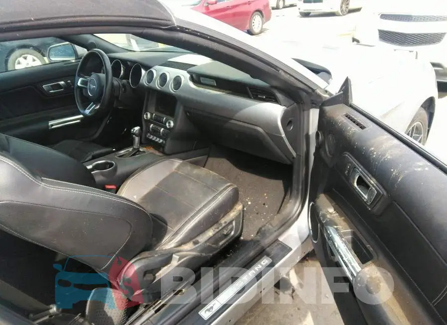 1FATP8UH5M5102870 Photo# 5