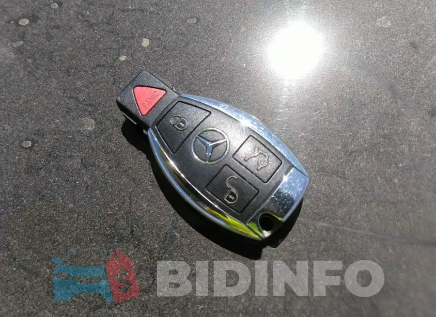 WDDSJ4EB9JN570354 Photo# 11