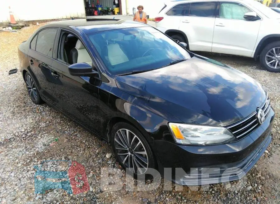 3VWD17AJ8GM404635 Photo# 1