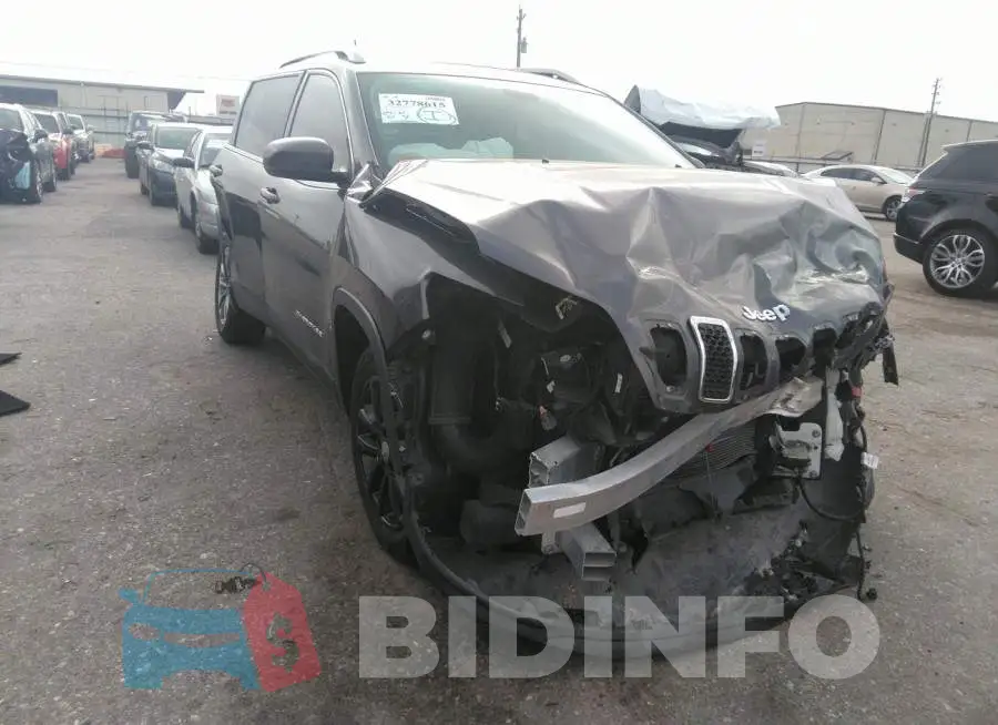 1C4PJLLN0KD333184 Photo# 1