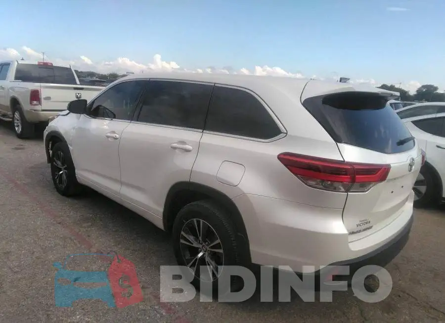 5TDZARFH2JS038043 Photo# 3
