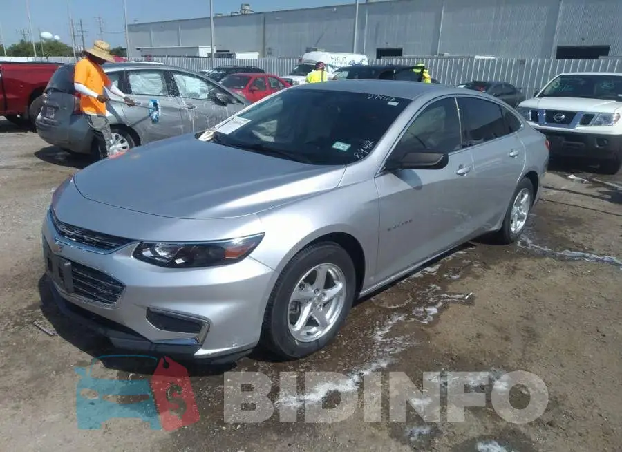 1G1ZB5ST2JF108942 Photo# 2