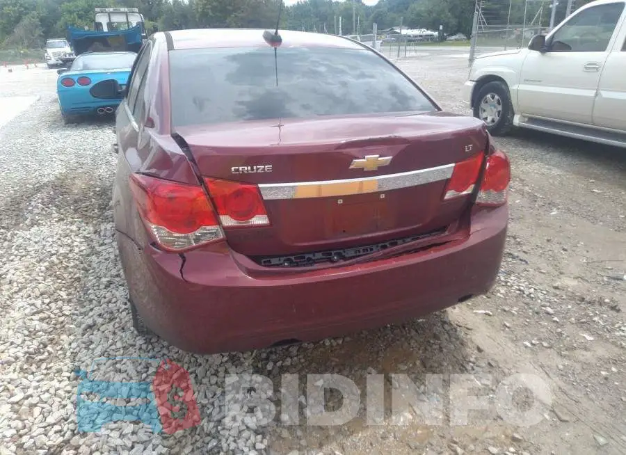 1G1PE5SB3G7137648 Photo# 6
